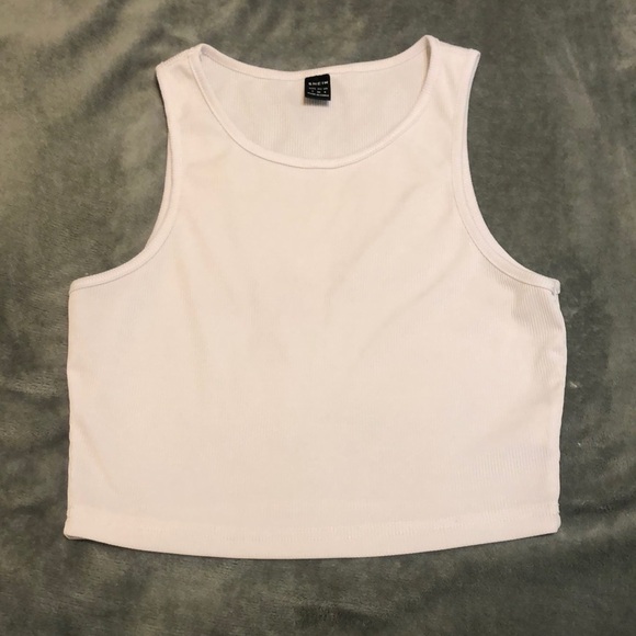 SHEIN Tops - SHEIN Ribbed Crop Top